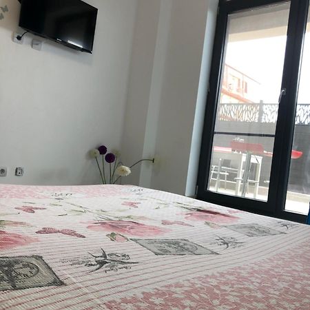 Zev Imperia BTZ Apartment Năvodari Exterior foto