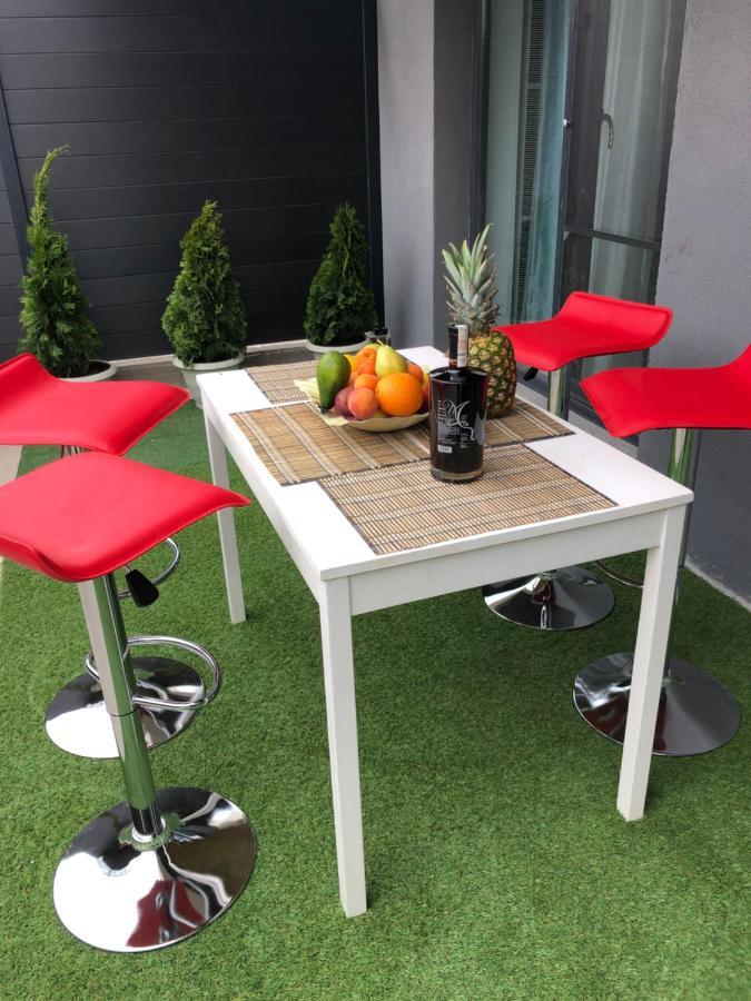 Zev Imperia BTZ Apartment Năvodari Exterior foto